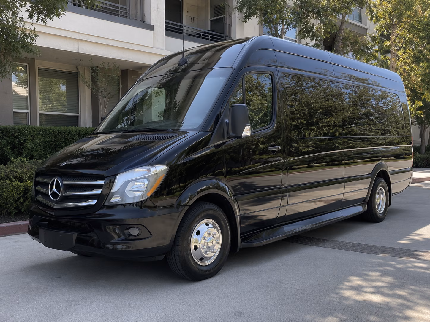 arrange transportation for your next airport transfer 2