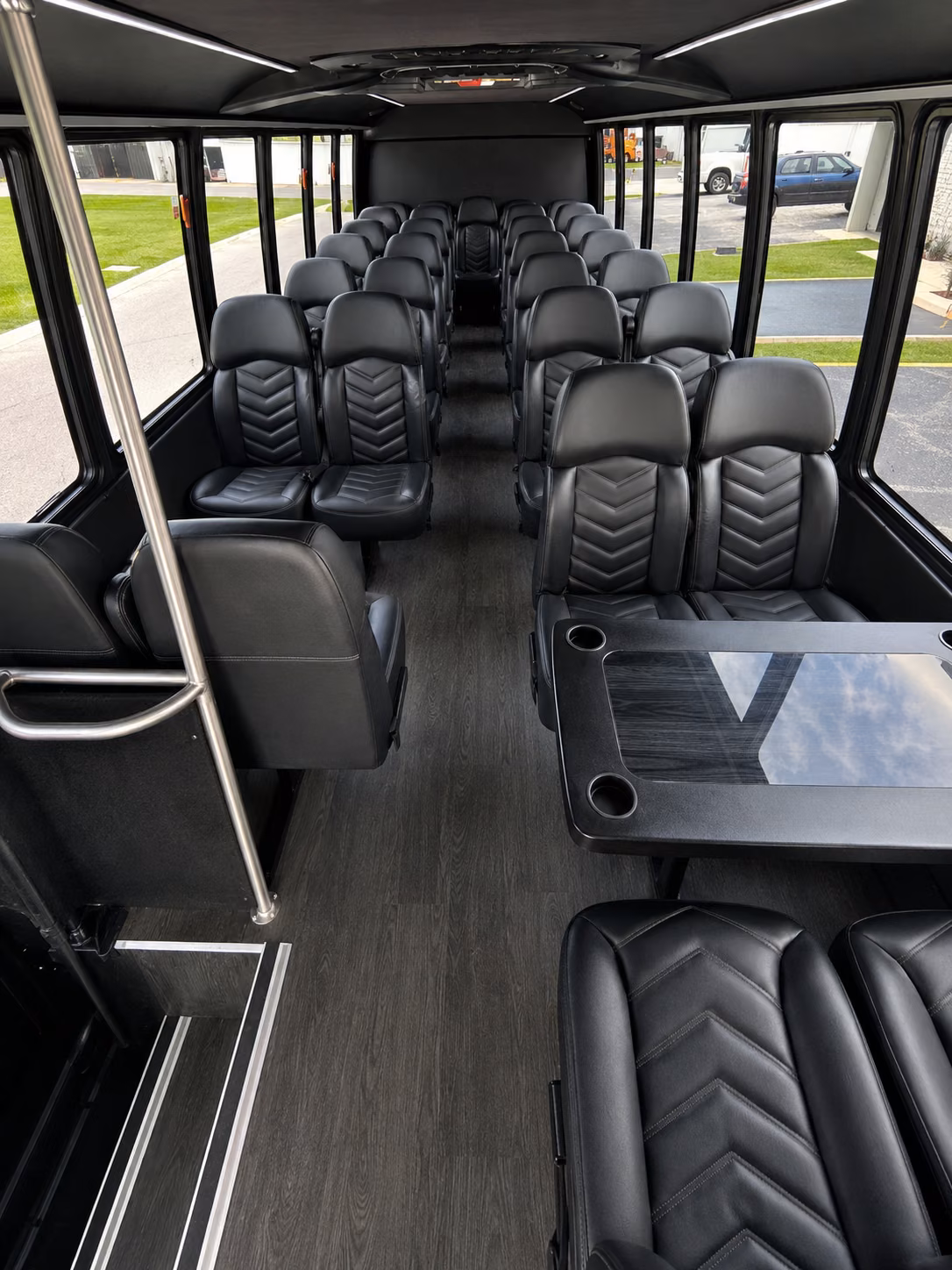 arrange transportation for your next airport transfer 5