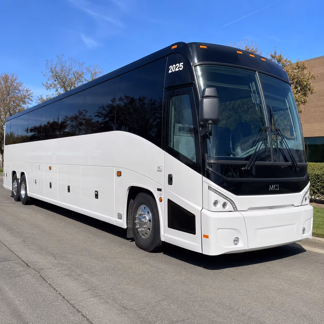 arrange transportation for your next bachelor or bachelorette party 4