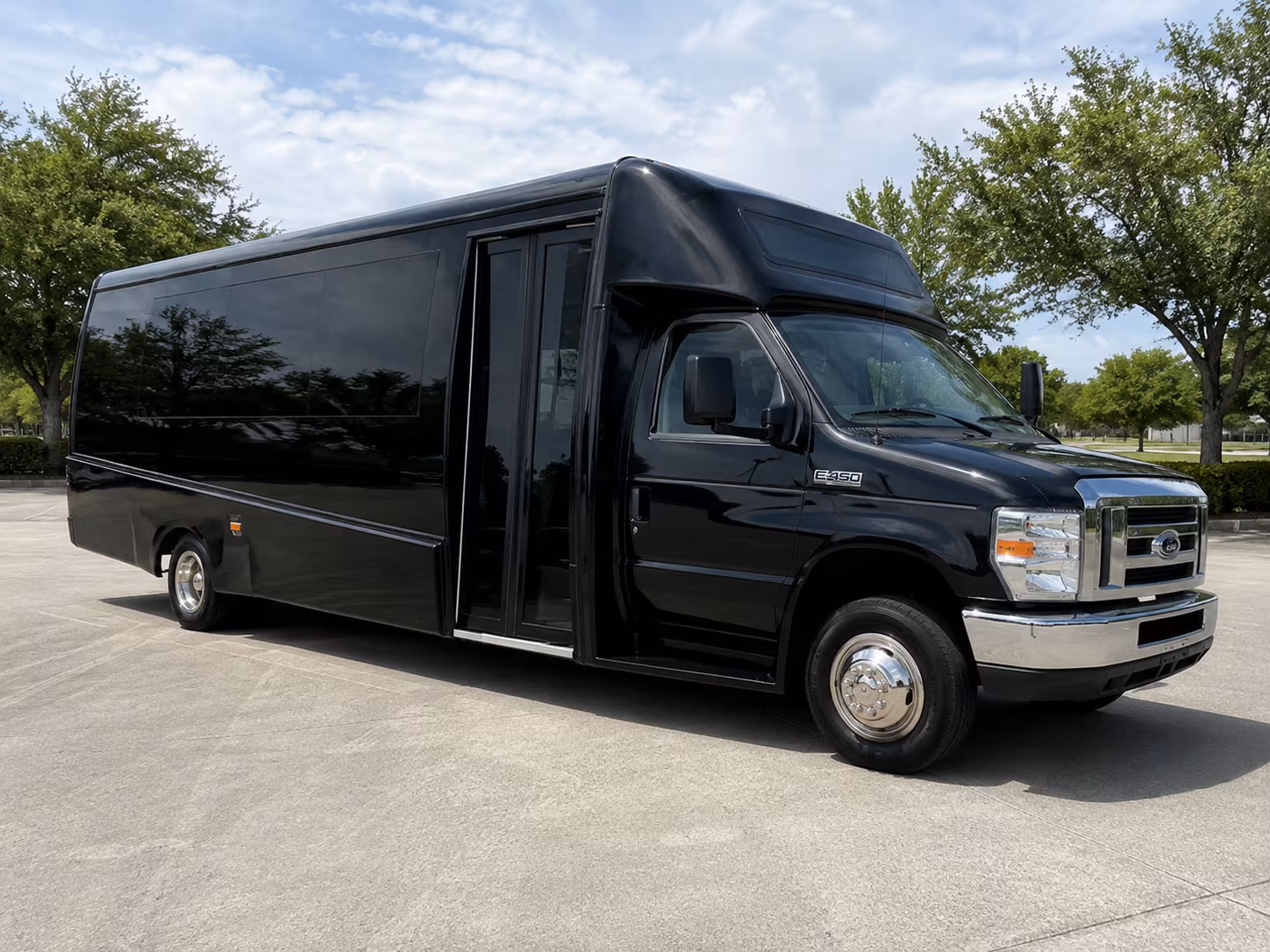 arrange transportation for your next convention or trade show 3