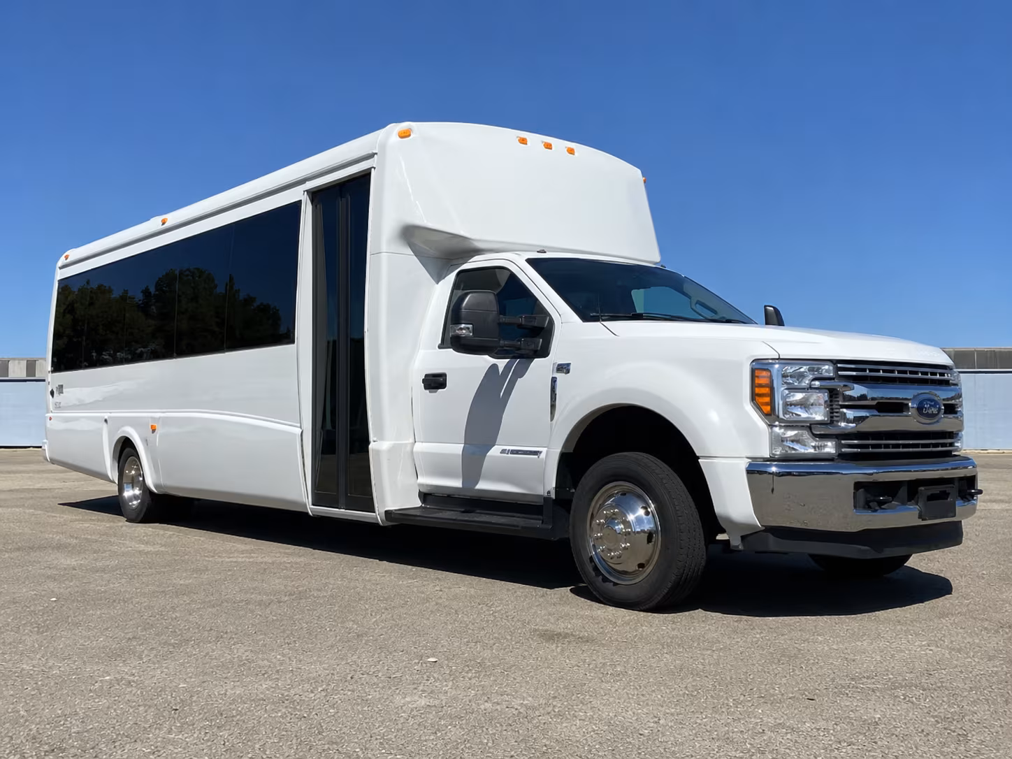 arrange transportation for your next prom 4