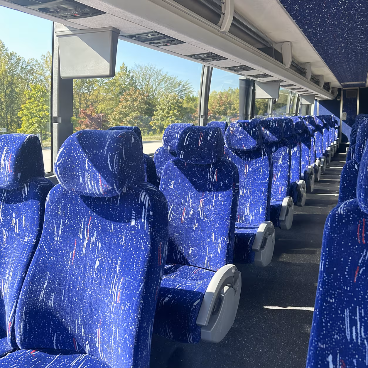 charter buses for large medford prom groups and school events