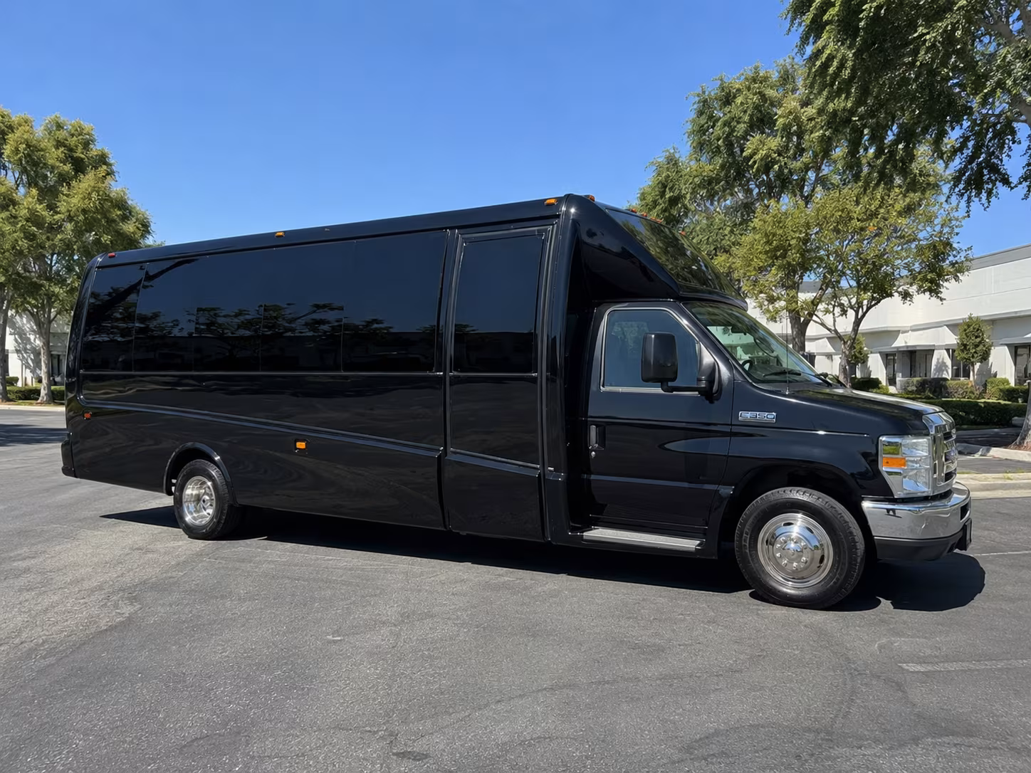 medford holiday party bus rental