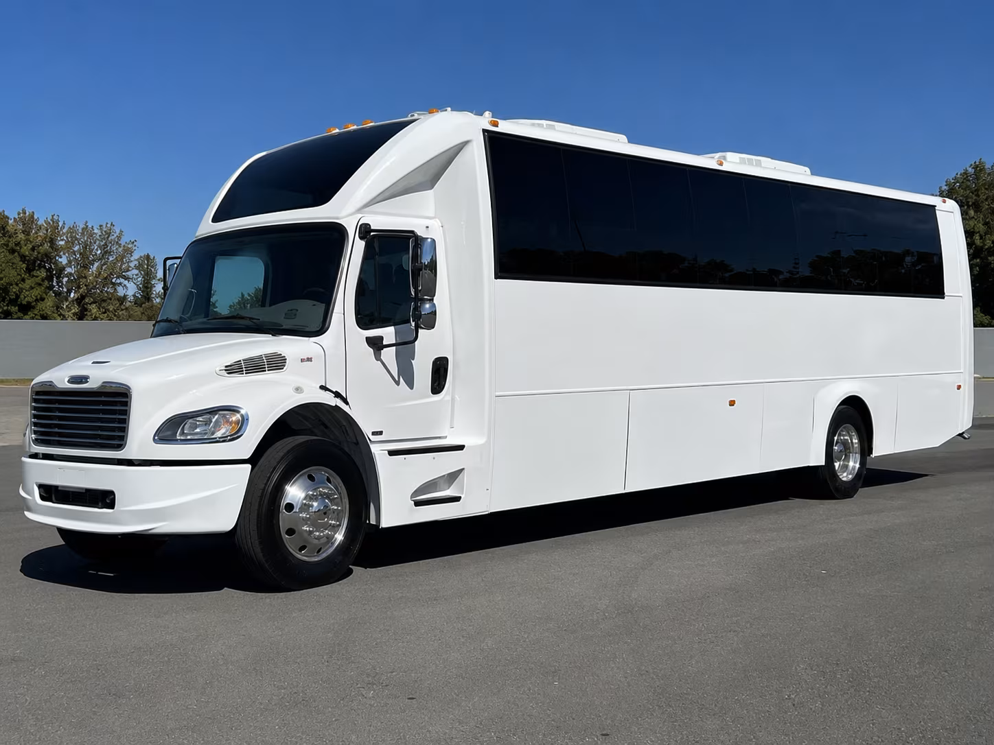 party buses for bachelorette bar crawls through downtown medford